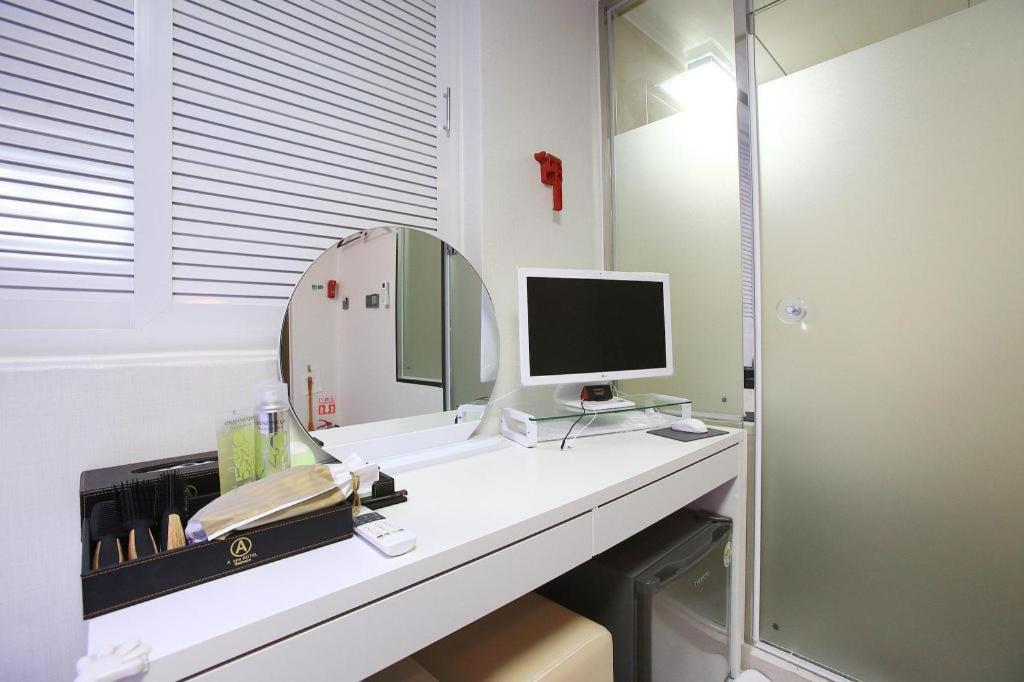Itaewon A One Hotel Сеул Екстер'єр фото
